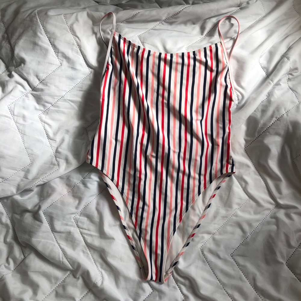 F21 STRIPED BATHING SUIT 😍☀️